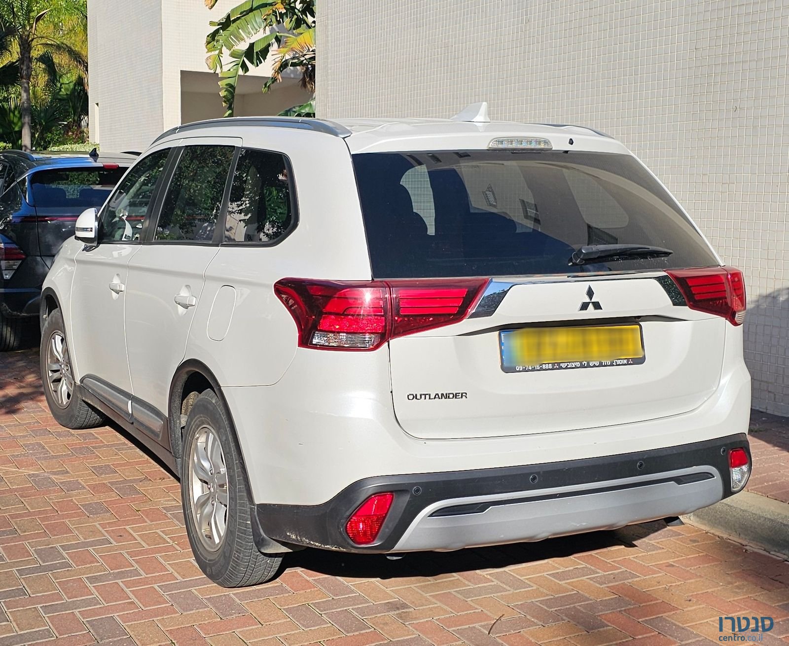 2020' Mitsubishi Outlander מיצובישי אאוטלנדר photo #2
