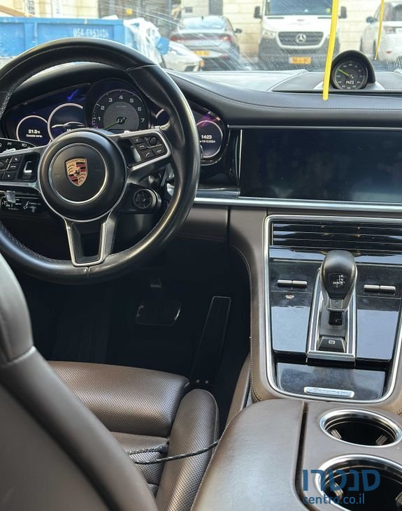 2017' Porsche Panamera פורשה פאנאמרה photo #5