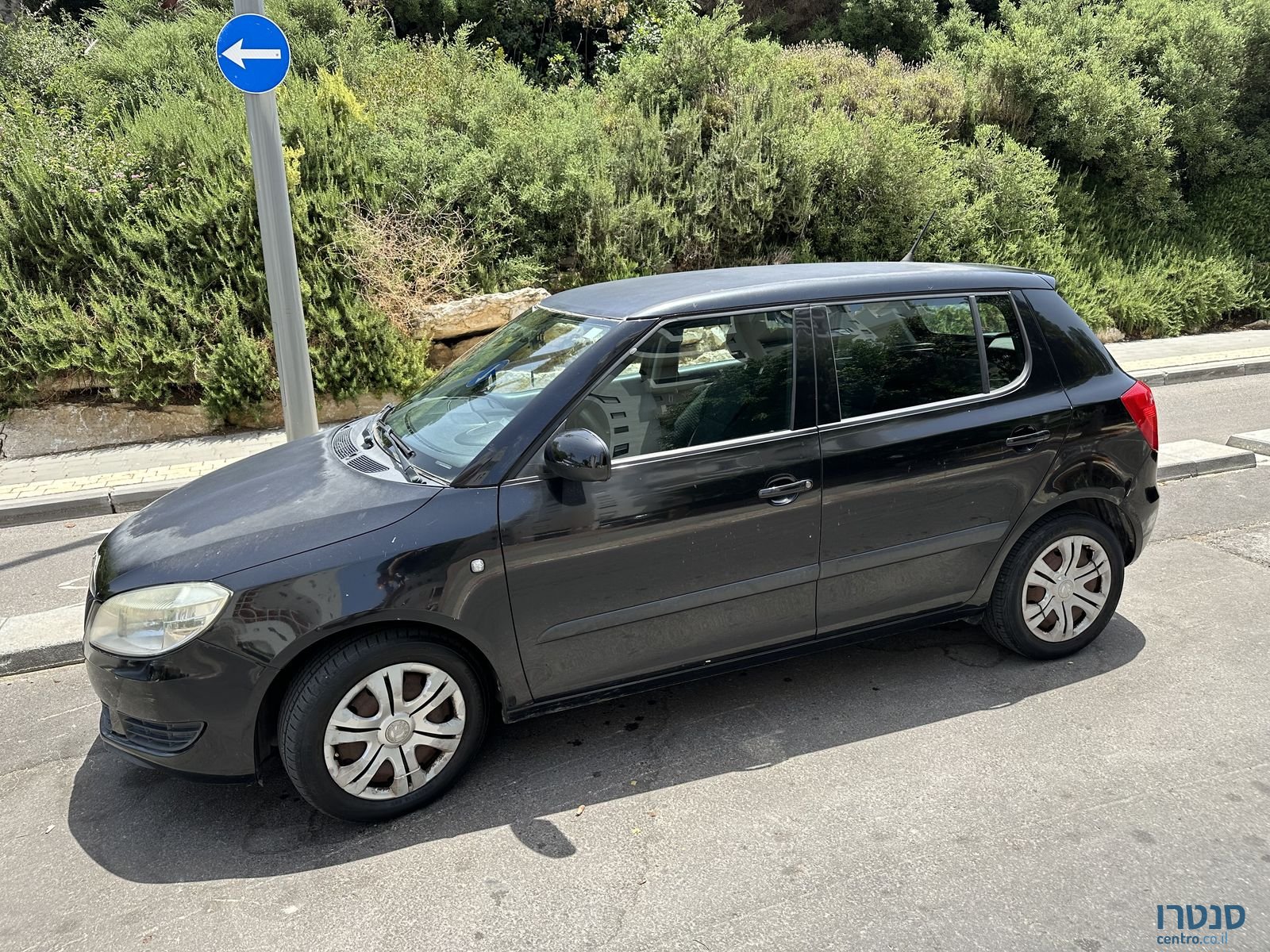 2011' Skoda Fabia סקודה פאביה photo #1