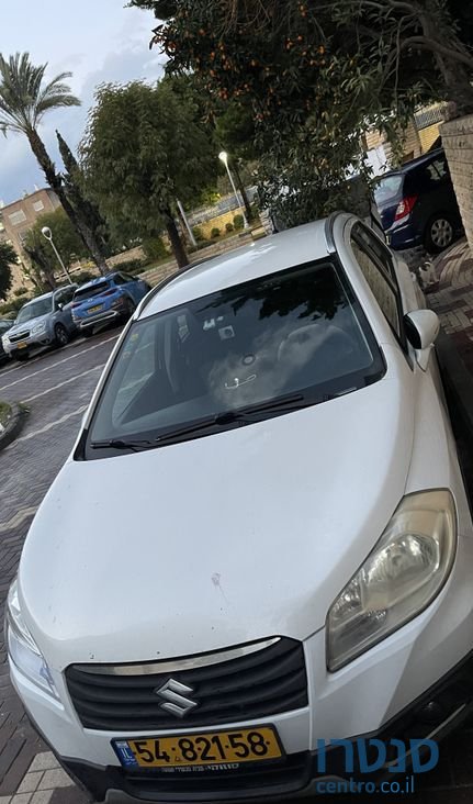 2014' Suzuki SX4 סוזוקי Sx4 קרוסאובר photo #5