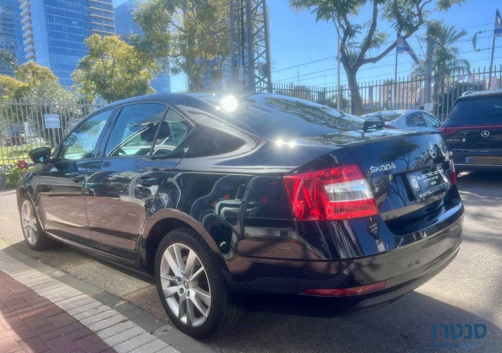 2020' Skoda Octavia סקודה אוקטביה photo #6