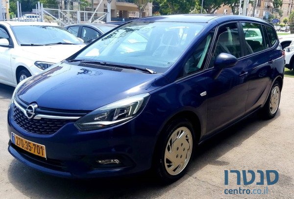 2018' Opel Zafira photo #1