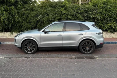 2018' Porsche Cayenne פורשה קאיין