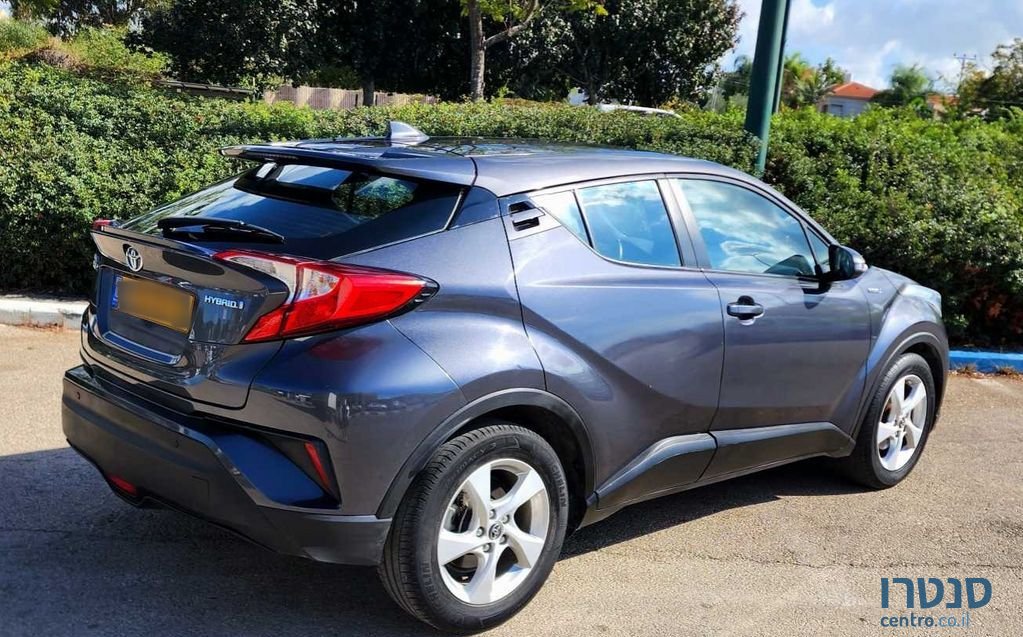 2019' Toyota C-HR טויוטה photo #4