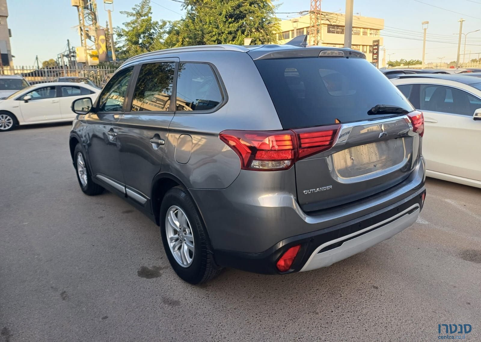 2021' Mitsubishi Outlander מיצובישי אאוטלנדר photo #4