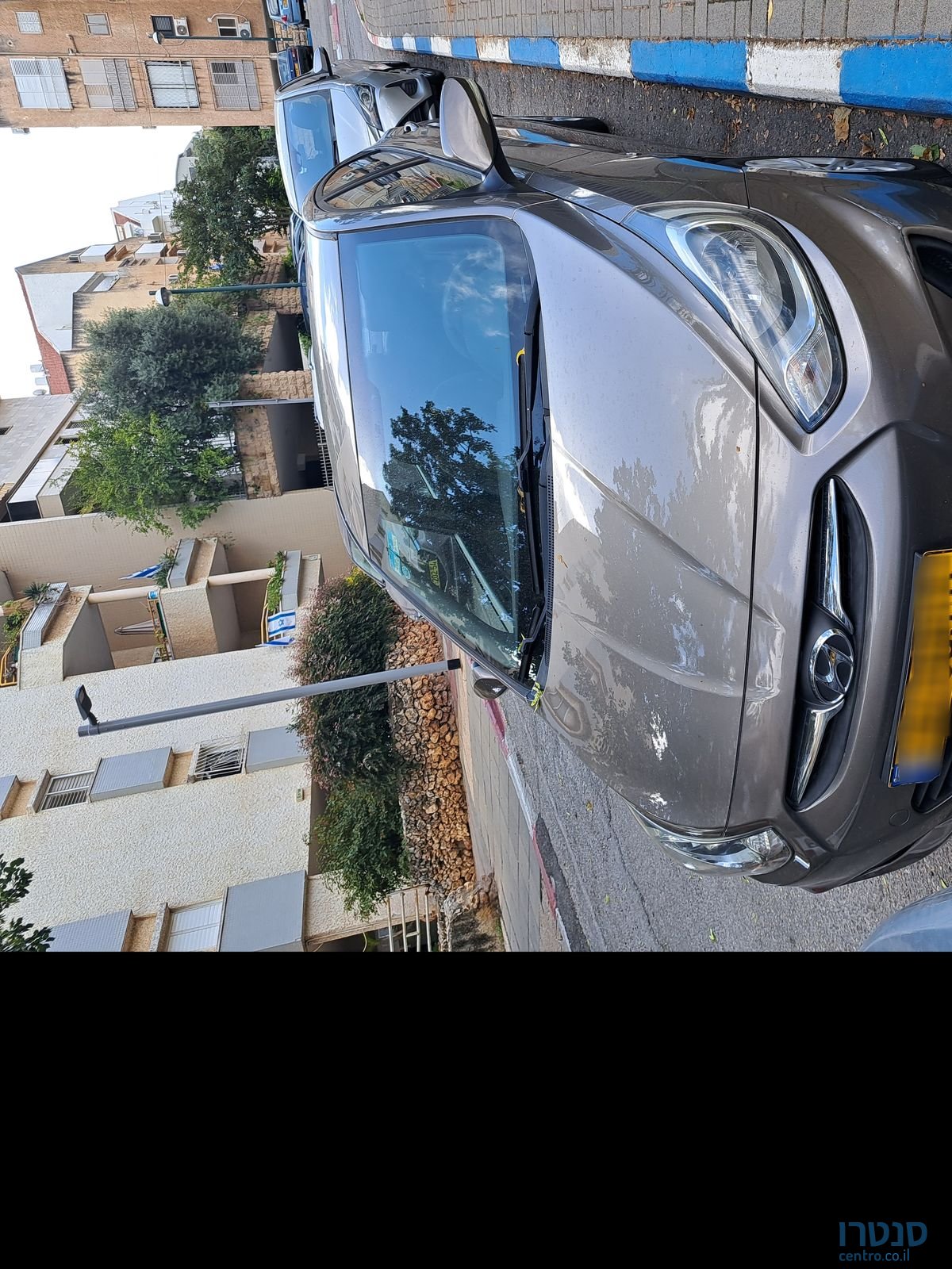 2013' Hyundai i25 יונדאי photo #3