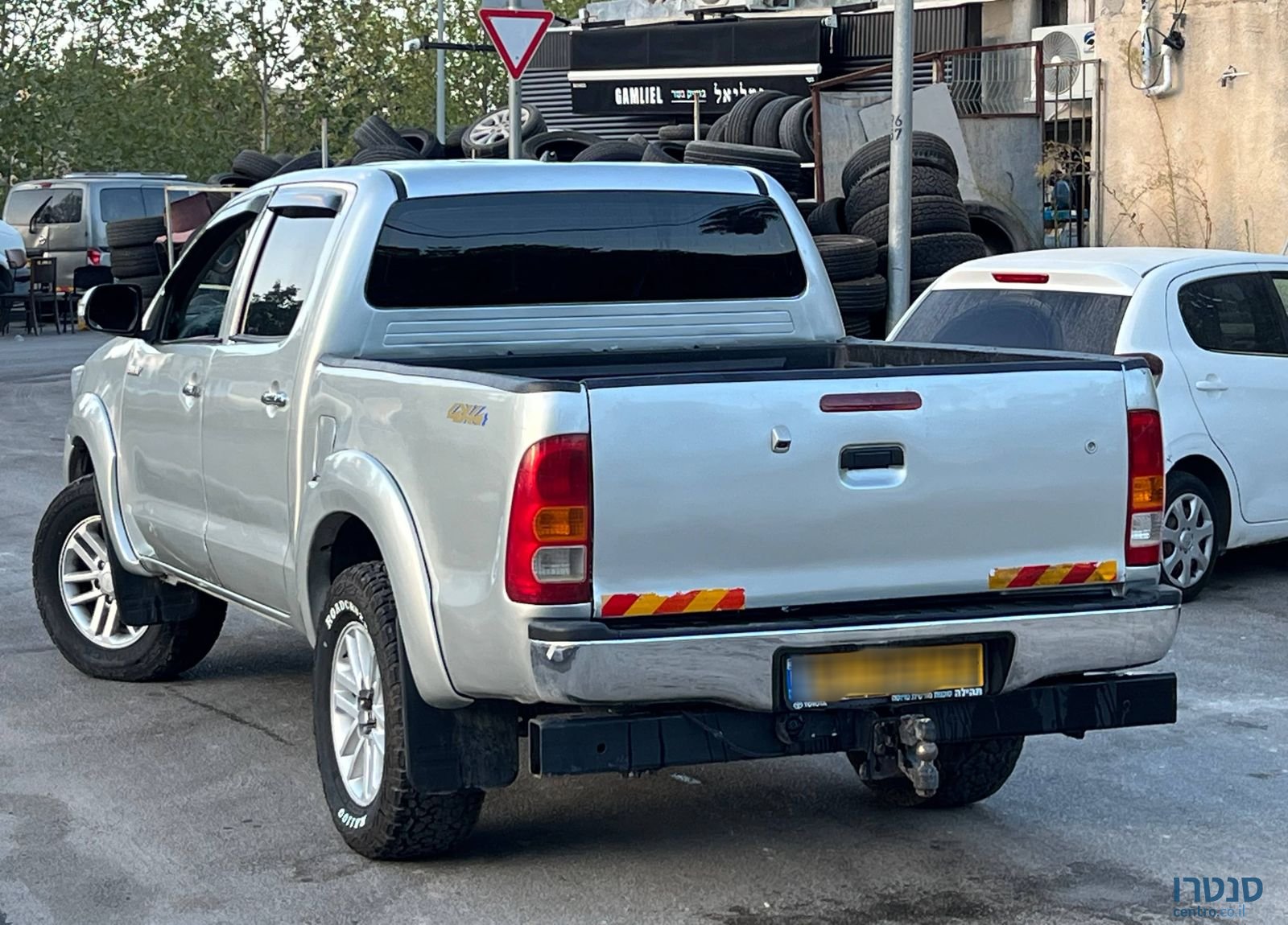 2012' Toyota Hilux טויוטה היילקס photo #2