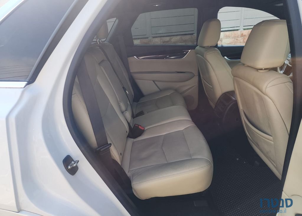 2017' Cadillac XT5 קאדילק photo #2