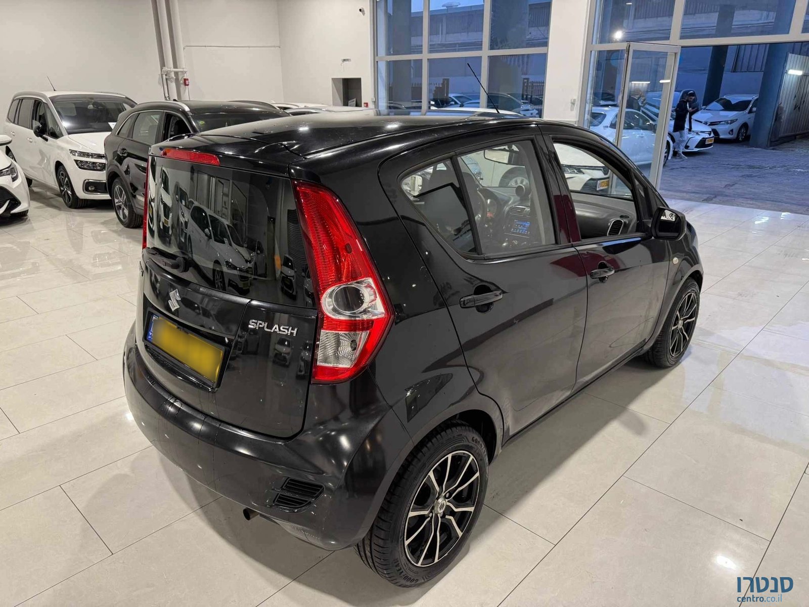 2015' Suzuki Splash photo #3