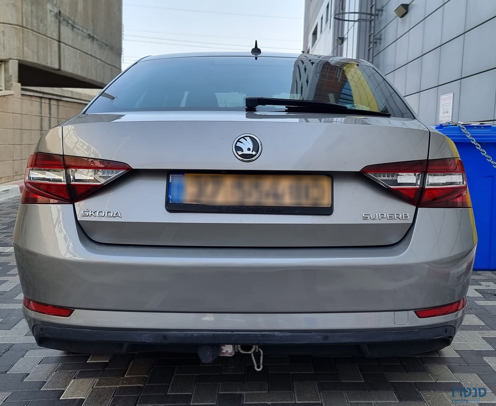 2017' Skoda Superb photo #4