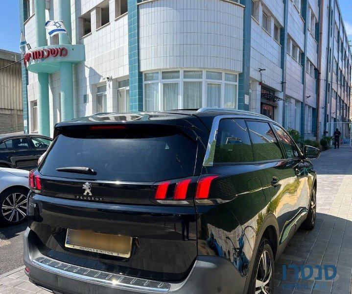 2019' Peugeot 5008 פיג'ו photo #3