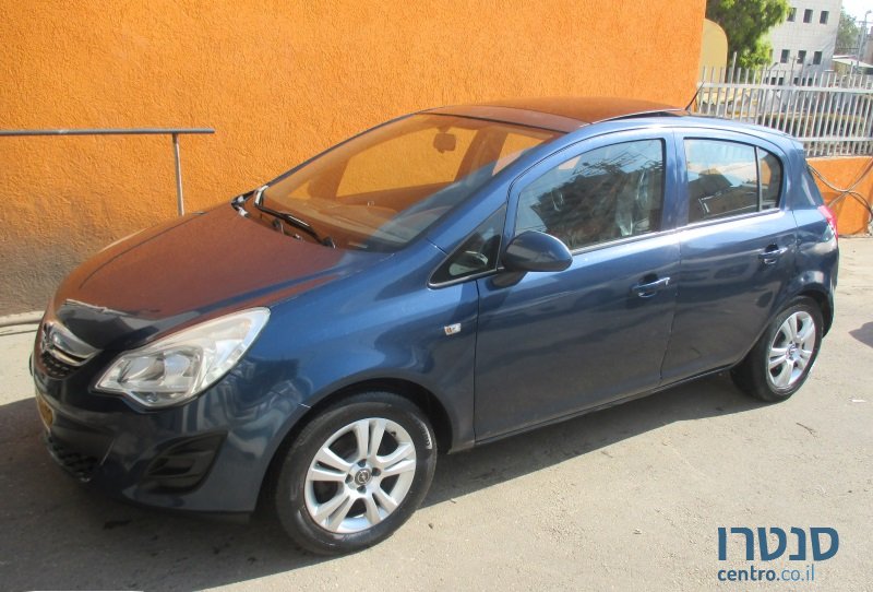2014' Opel Corsa photo #1