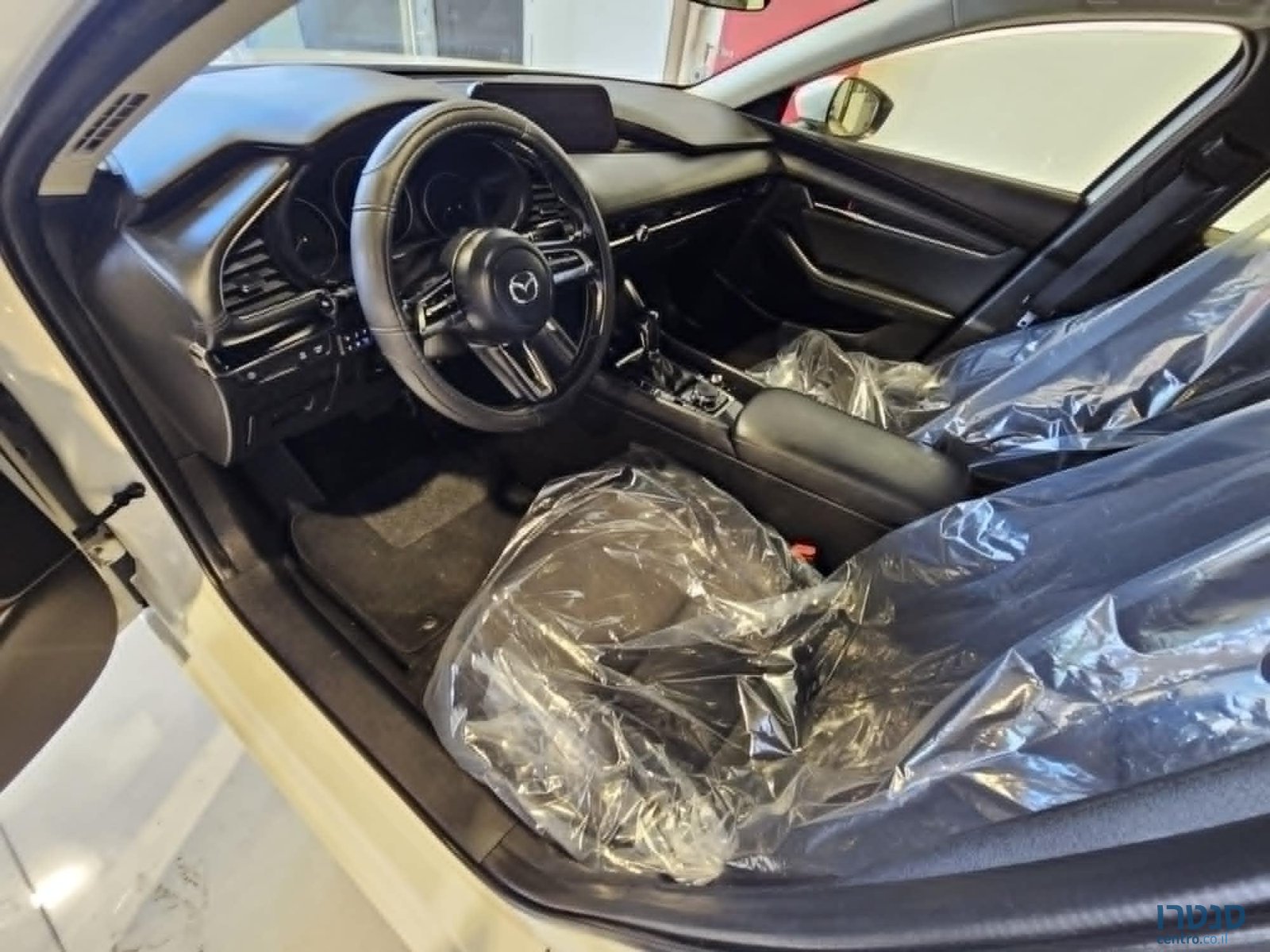 2021' Mazda 3 photo #6