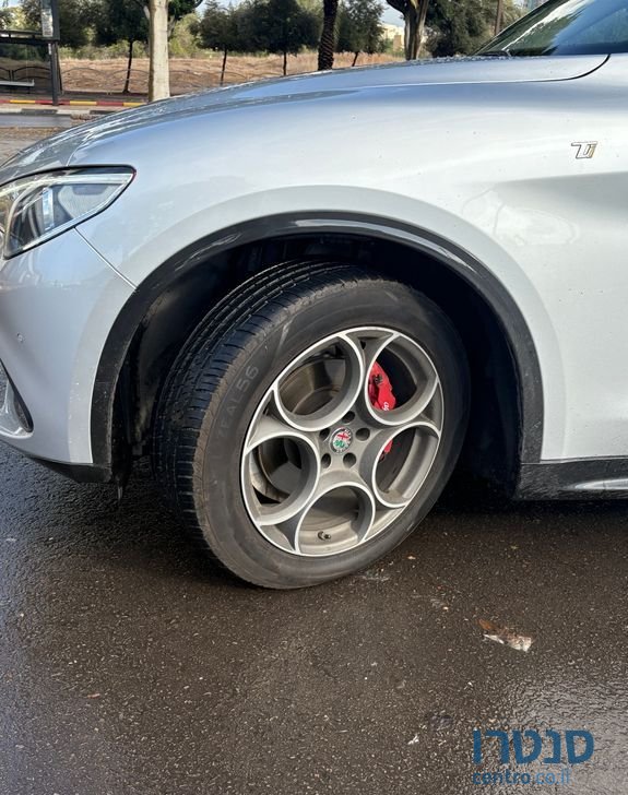 2021' Alfa Romeo Stelvio אלפא רומיאו סטלביו photo #6