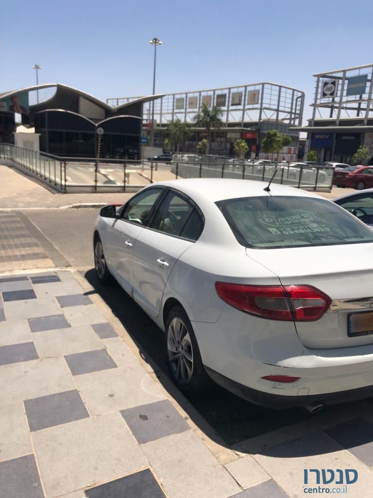 2017' Renault 9 רנו photo #3