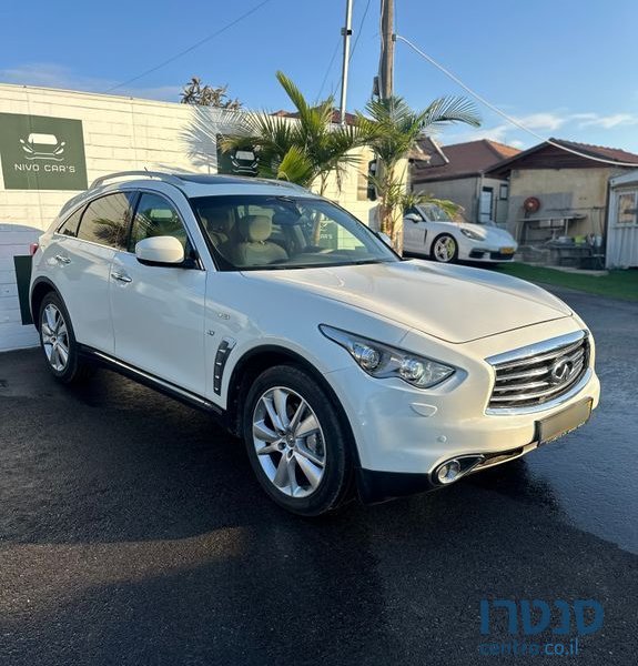 2019' Infiniti QX70 אינפיניטי photo #4