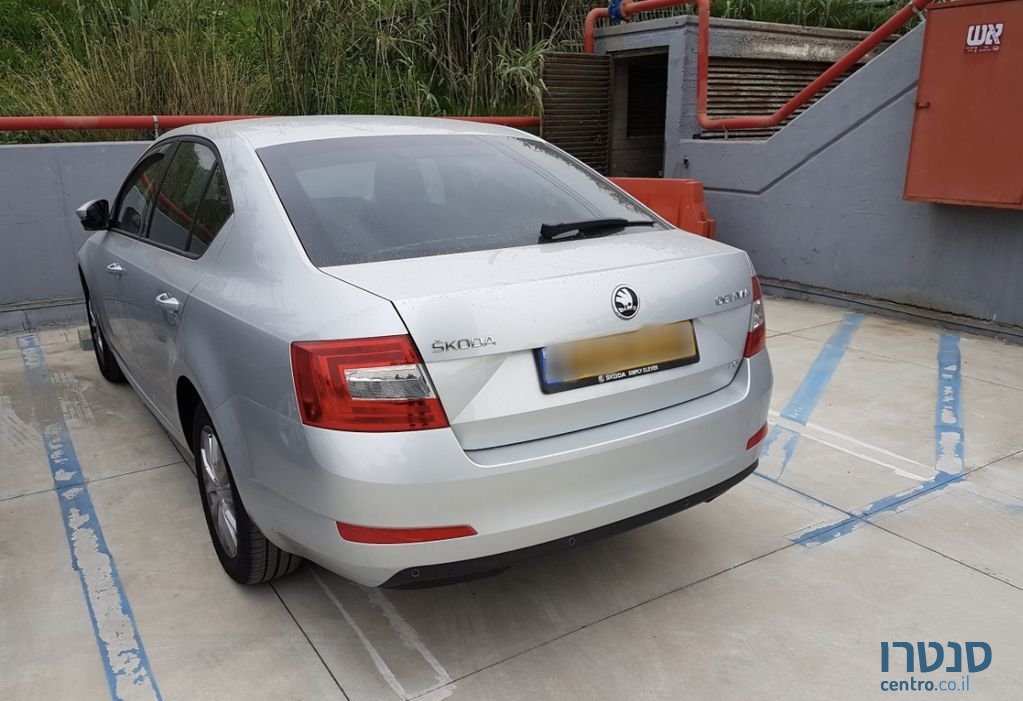 2017' Skoda Octavia סקודה אוקטביה photo #2