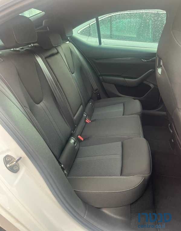 2021' Skoda Octavia סקודה אוקטביה photo #6