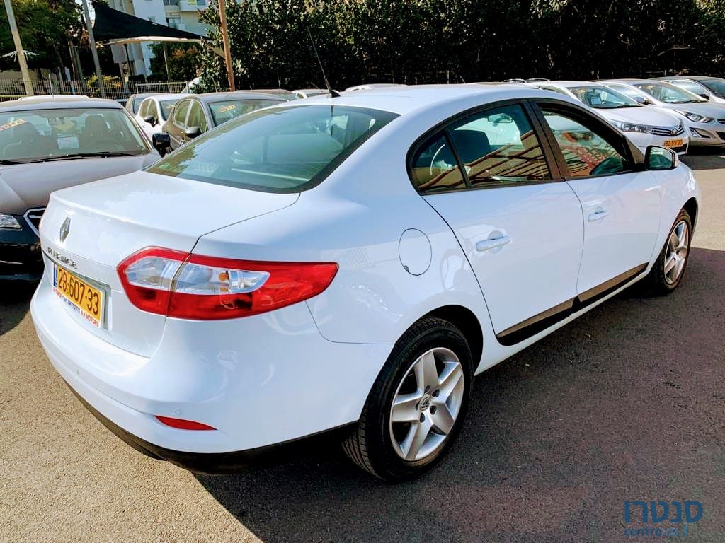 2015' Renault Fluence photo #2