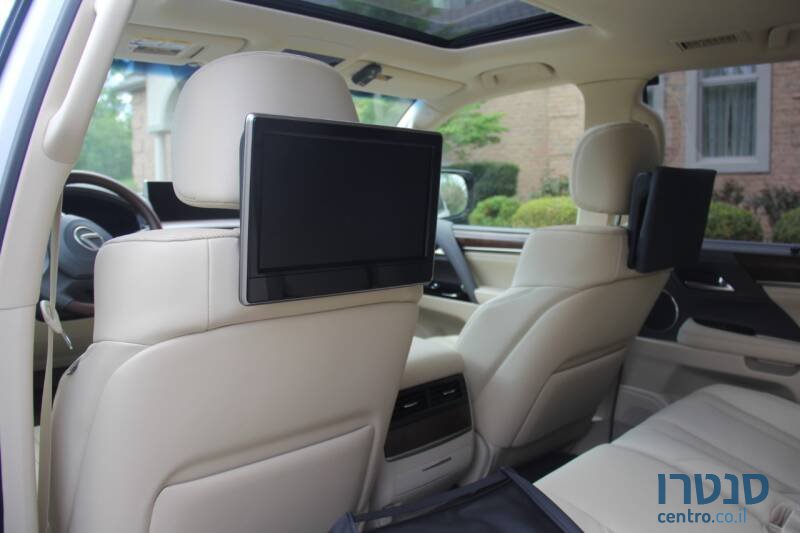 2020' Lexus LX 470 photo #2