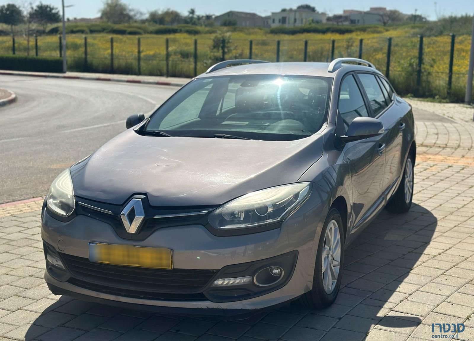 2015' Renault Megane רנו מגאן photo #1
