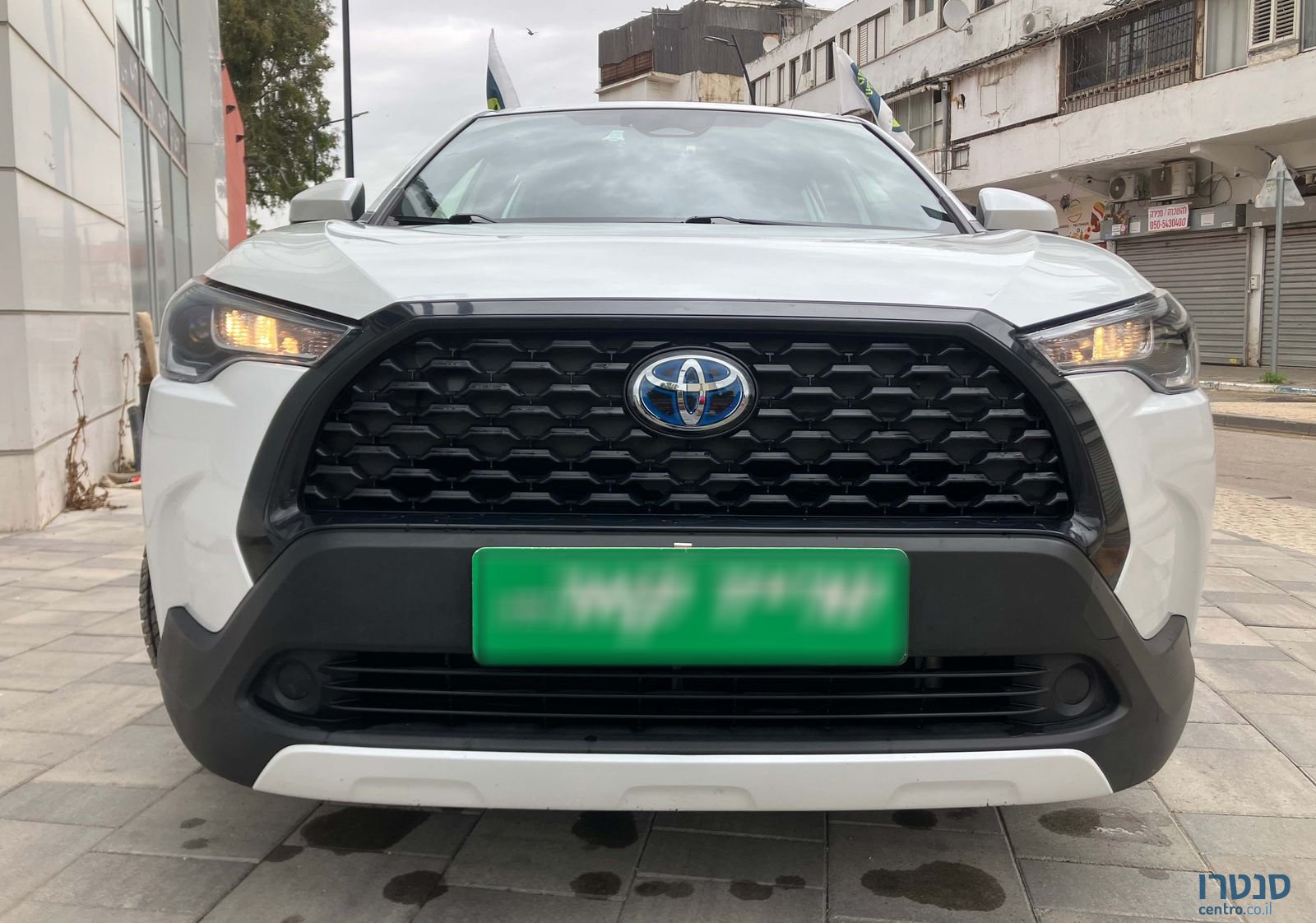 2023' Toyota Corolla Cross טויוטה קורולה קרוס photo #2