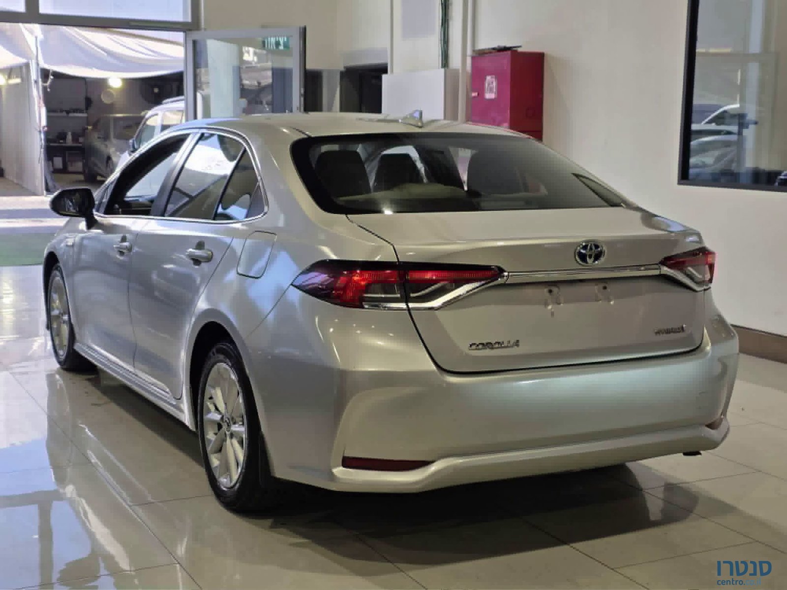2019' Toyota Corolla photo #4