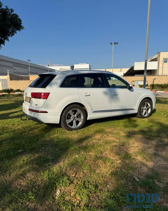 2019' Audi Q7 אאודי photo #4