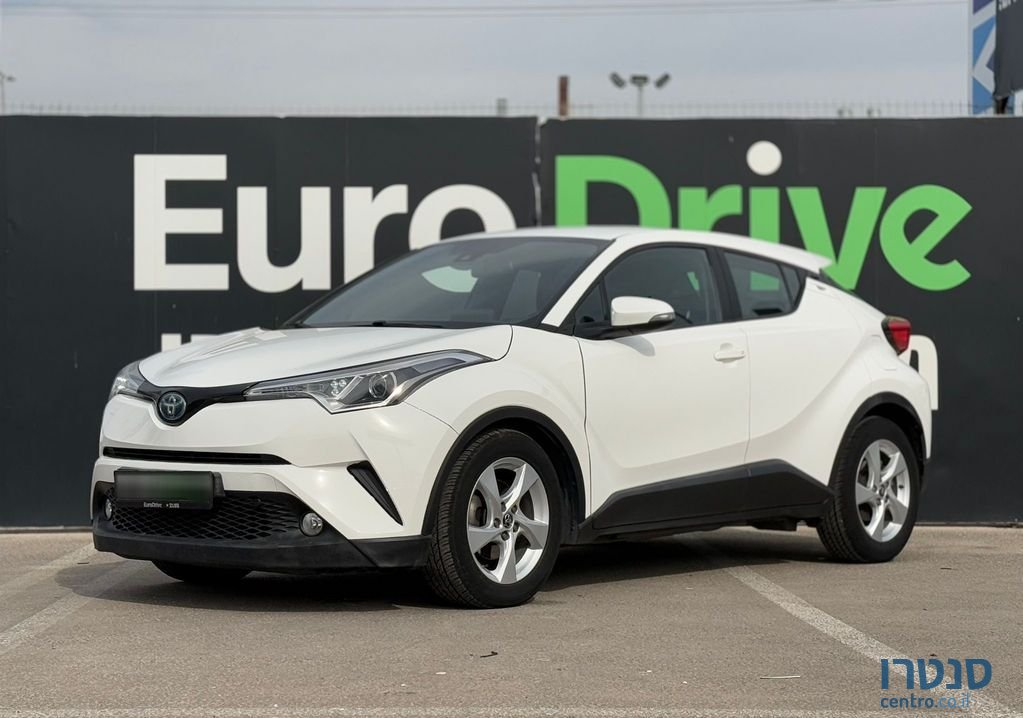 2018' Toyota C-HR טויוטה photo #1
