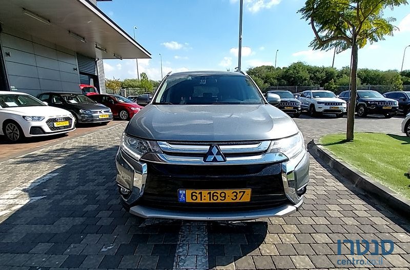 2016' Mitsubishi Outlander מיצובישי אאוטלנדר photo #2