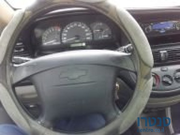 2005' Chevrolet Vivant photo #4