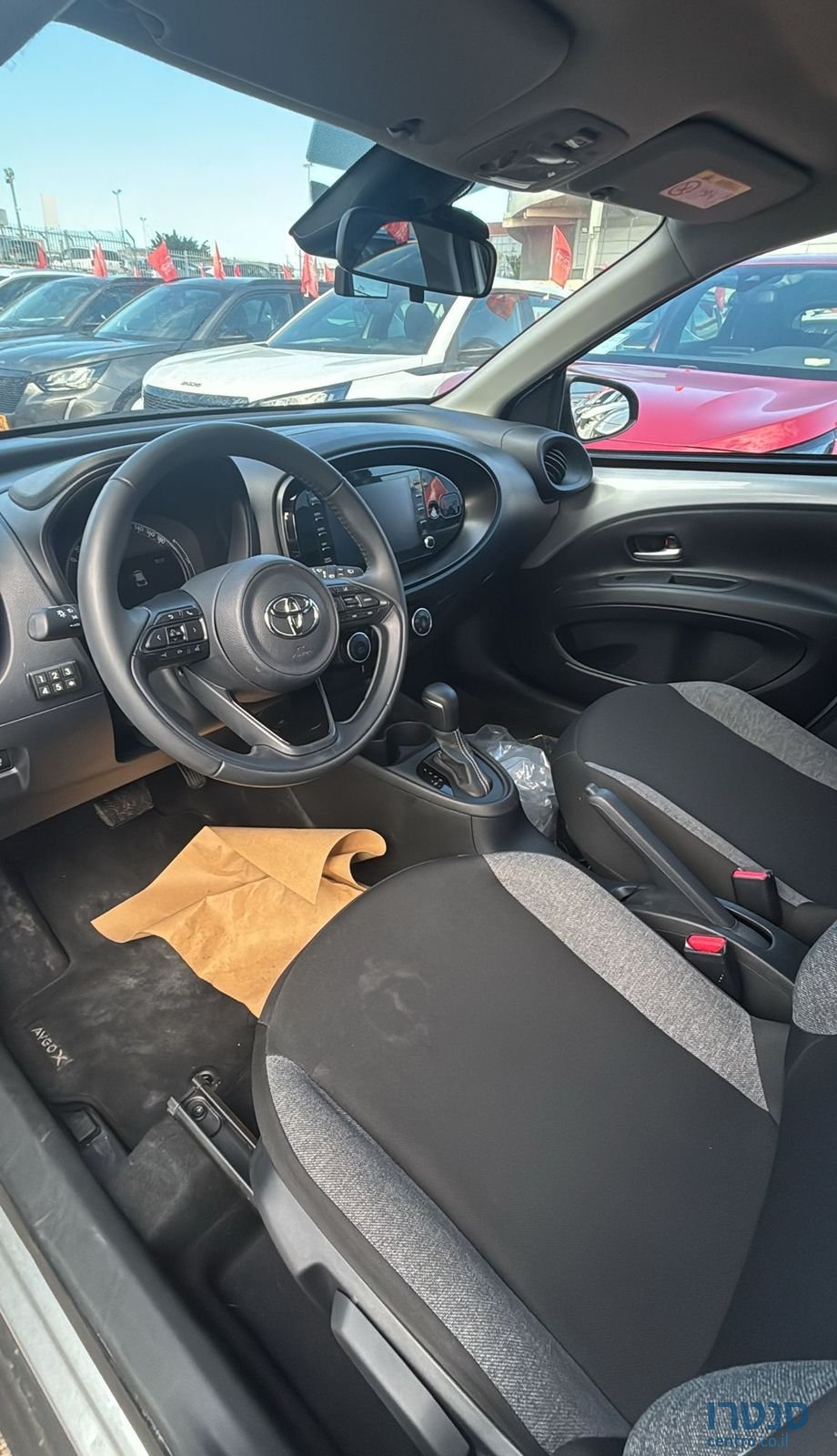 2022' Toyota Aygo X טויוטה אייגו X photo #4