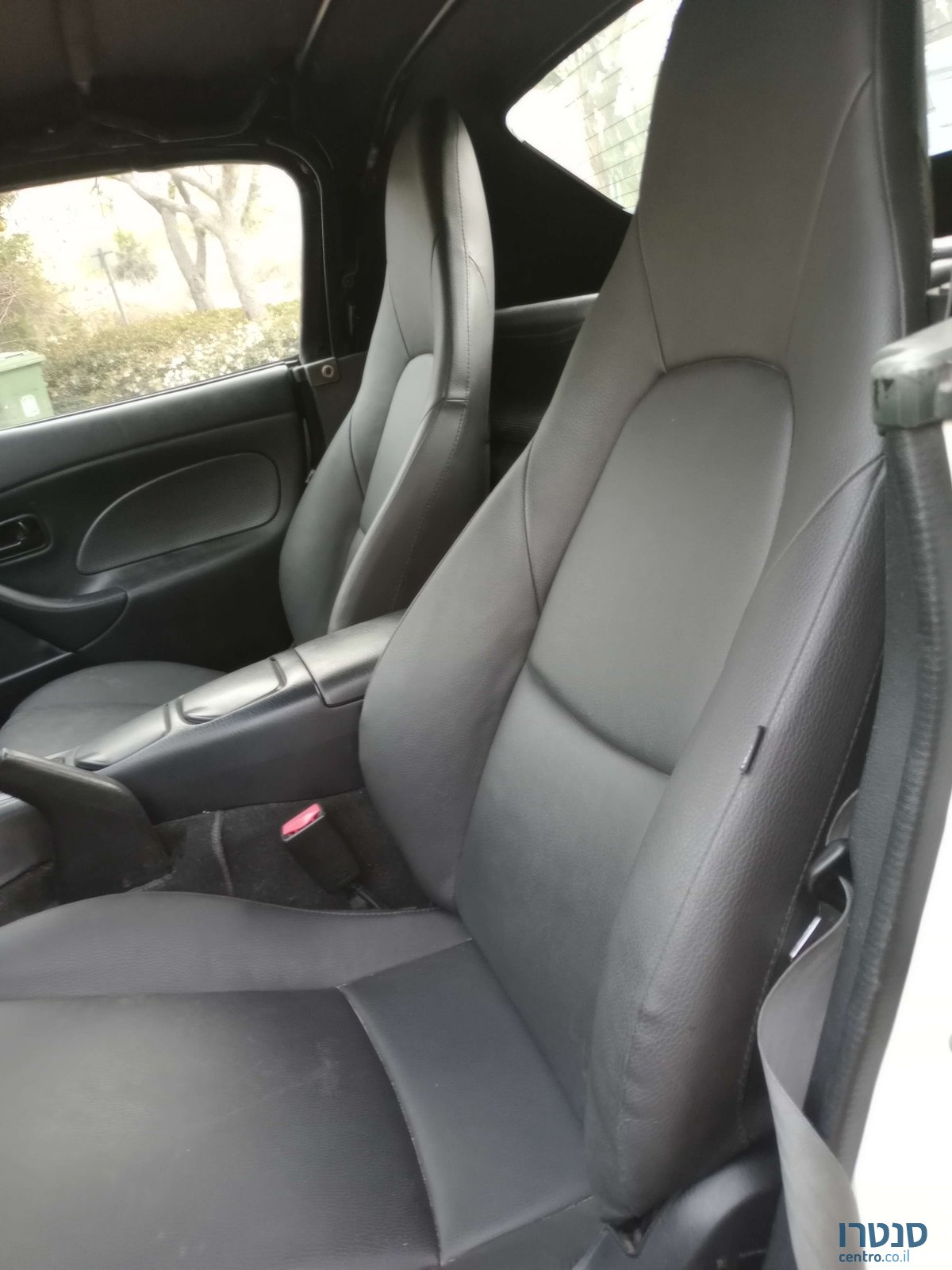 2003' Mazda MX-5 photo #1