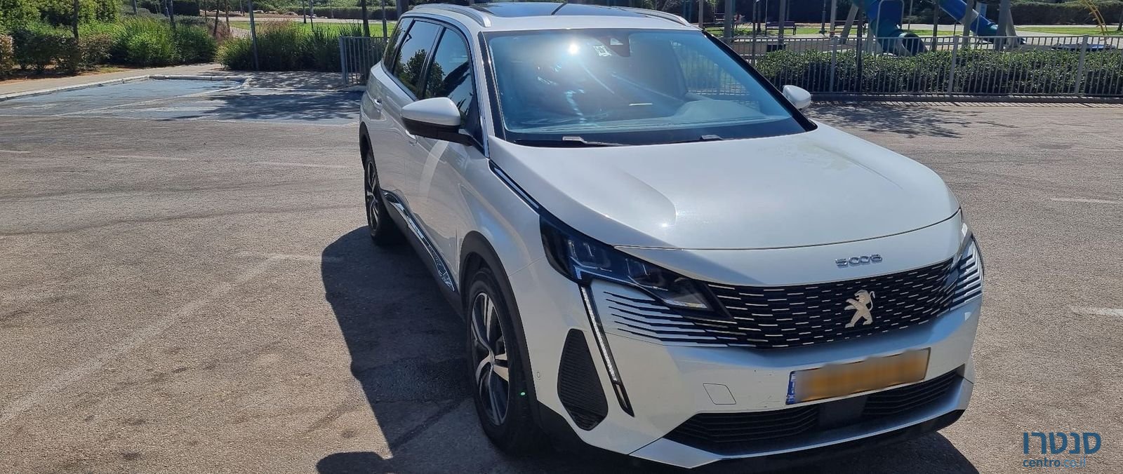 2021' Peugeot 5008 פיג'ו photo #2