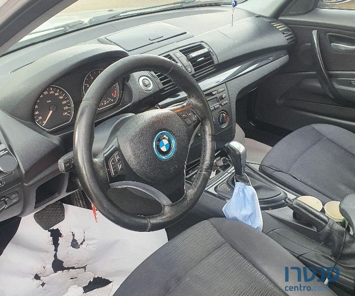 2009' BMW 1 Series ב.מ.וו סדרה 1 photo #5