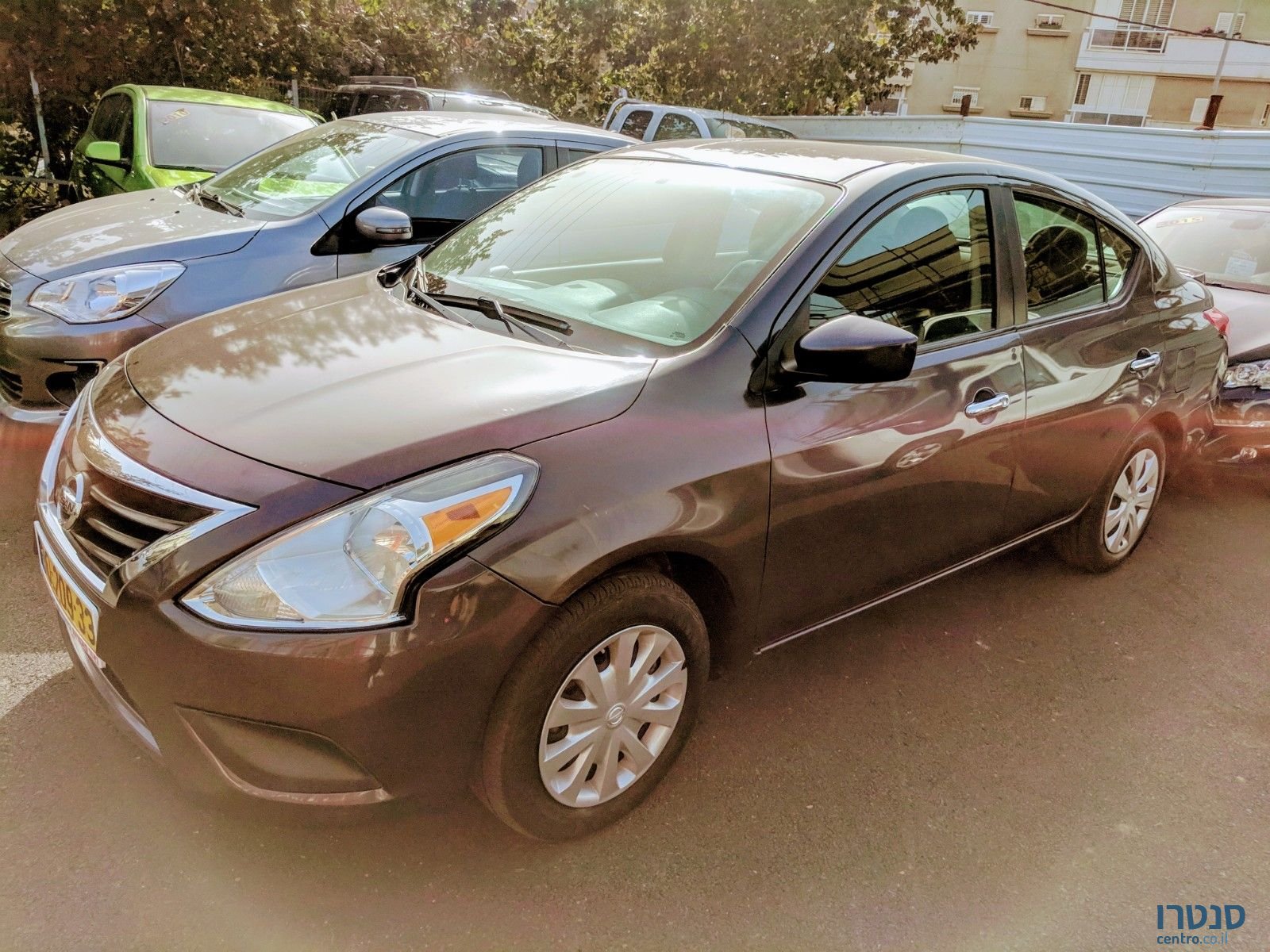 2015' Nissan Almera photo #1