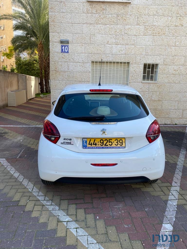 2016' Peugeot 208 photo #4