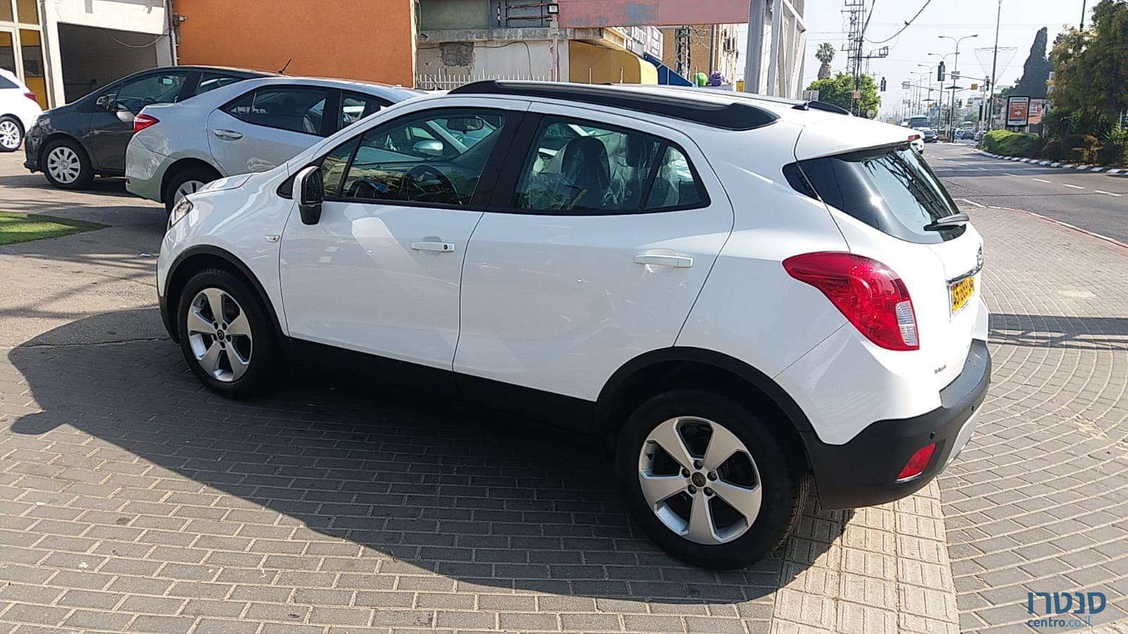 2015' Opel Mokka photo #2