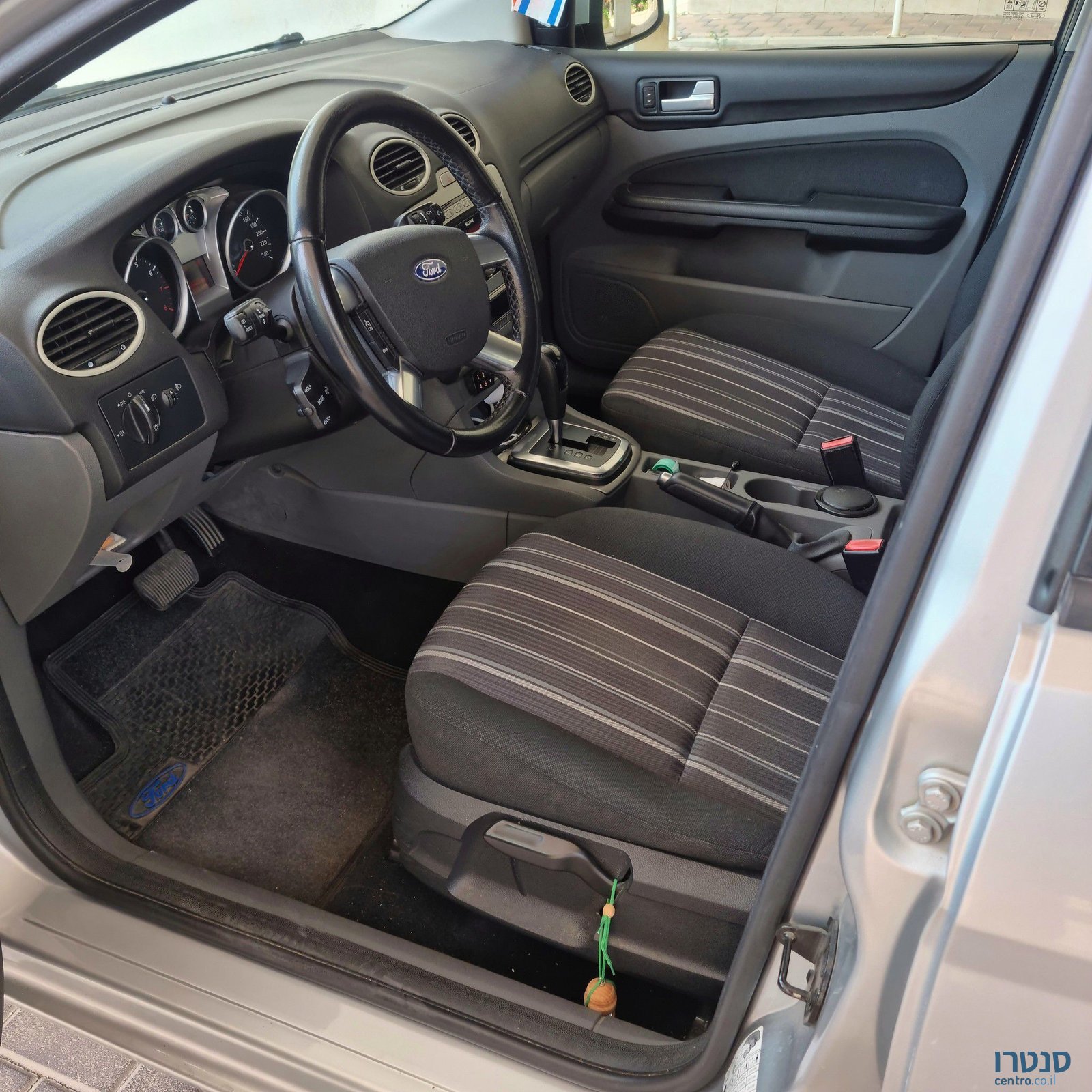 2010' Ford Focus פורד פוקוס photo #1