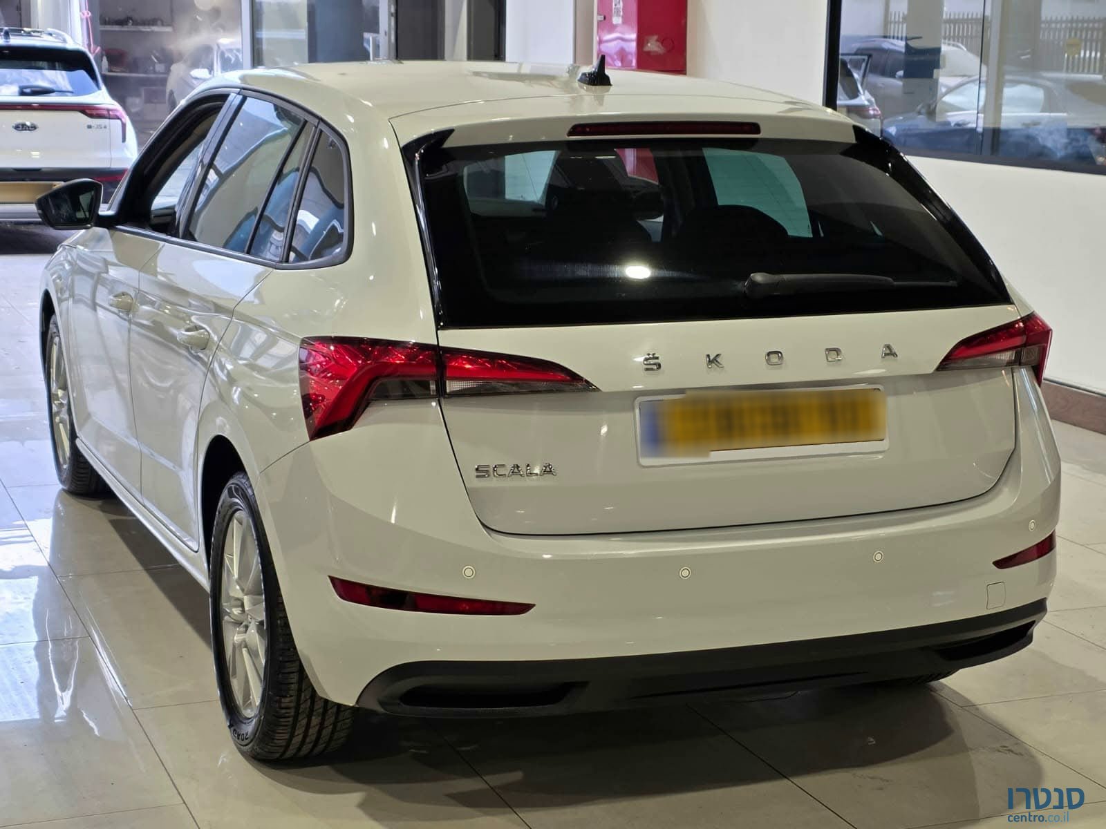 2023' Skoda Scala photo #4