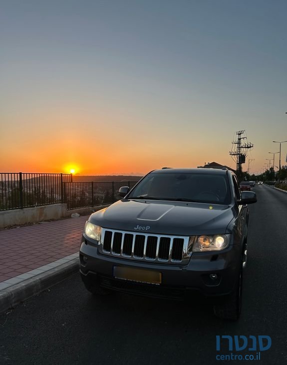 2012' Jeep Grand Cherokee ג'יפ  גרנד צ'ירוקי photo #1