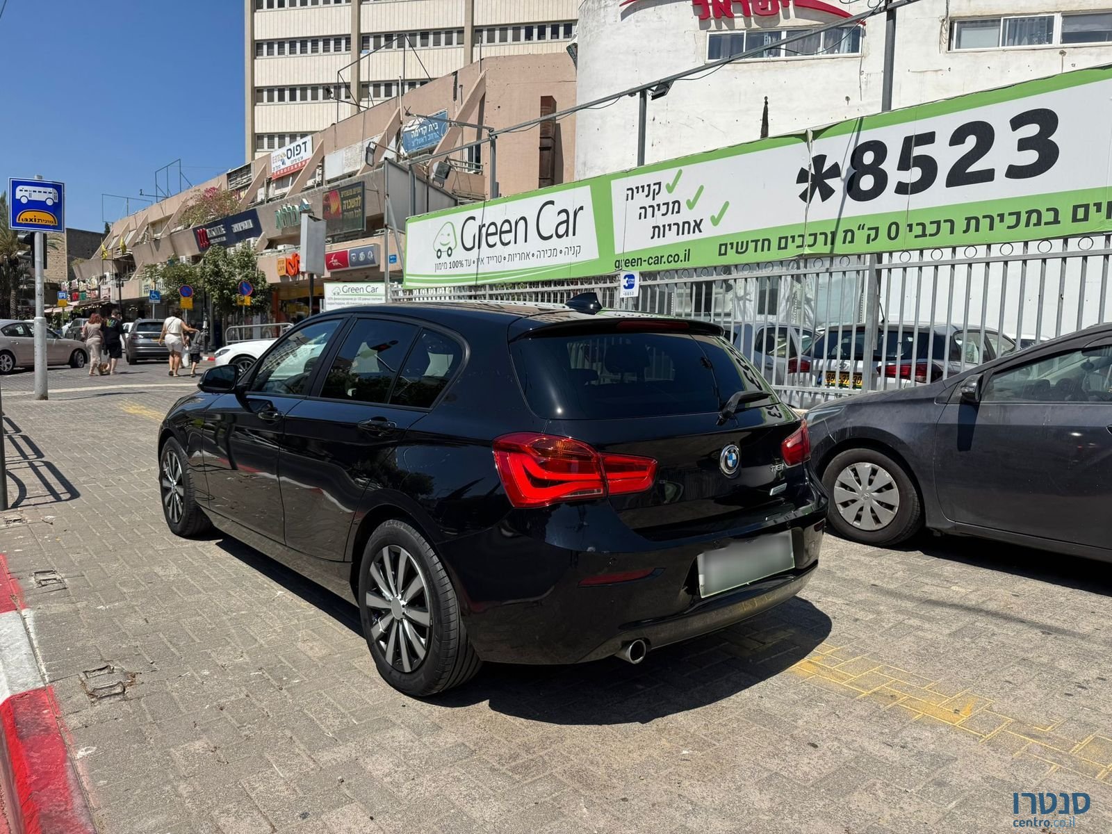 2019' BMW 118 photo #4