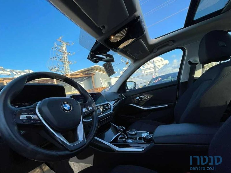 2022' BMW 3 Series ב.מ.וו סדרה 3 photo #4