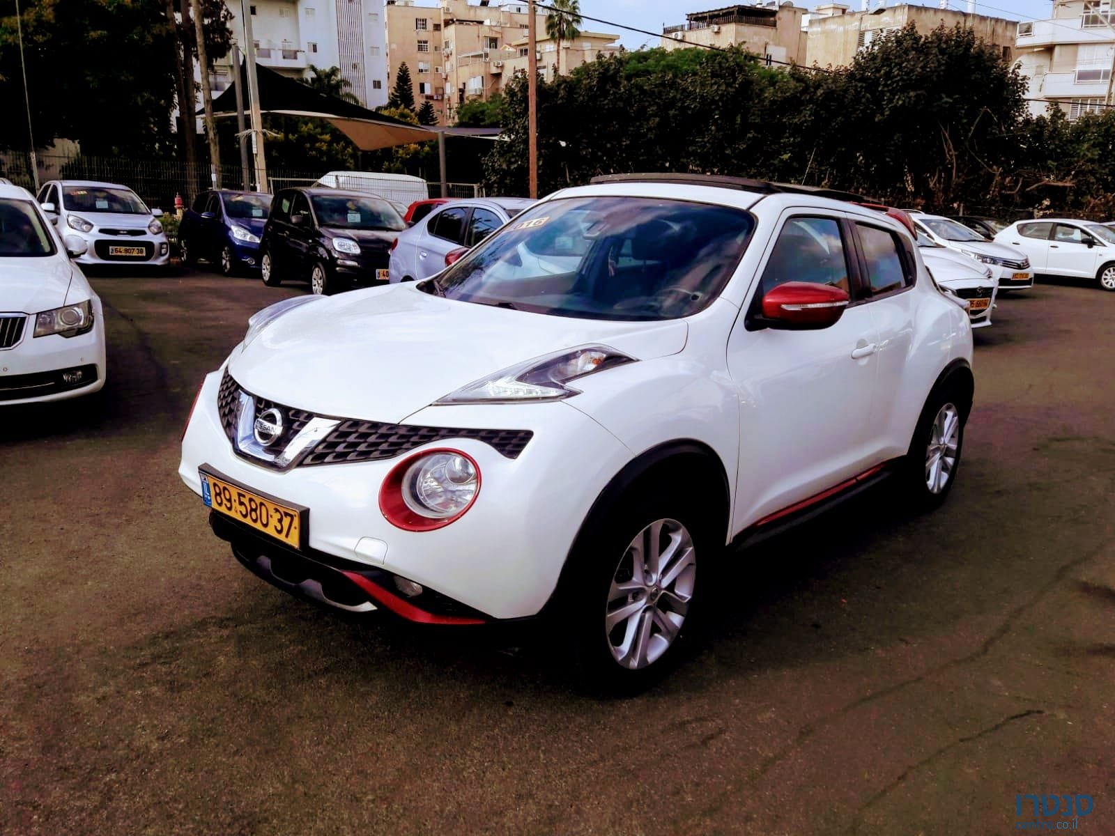 2016' Nissan Juke photo #1