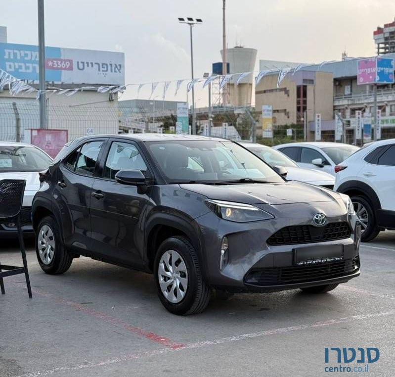 2022' Toyota Yaris Cross טויוטה יאריס קרוס photo #3