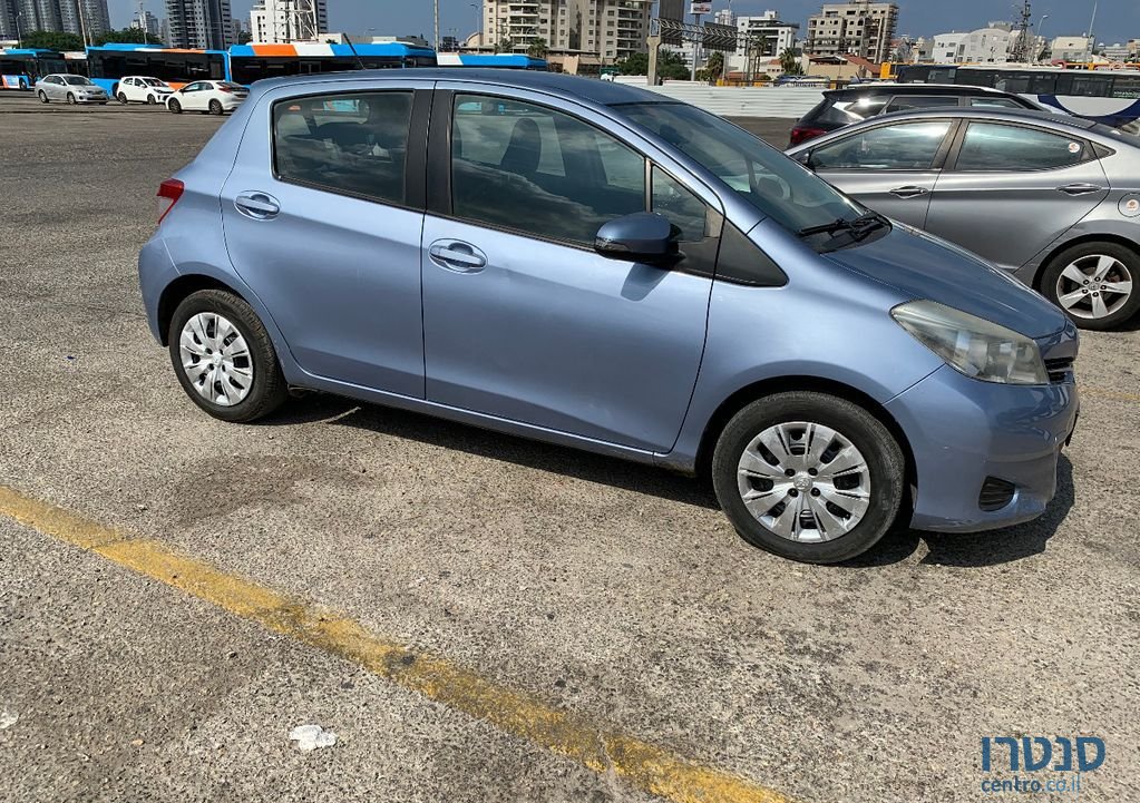 2013' Toyota Yaris טויוטה יאריס photo #1