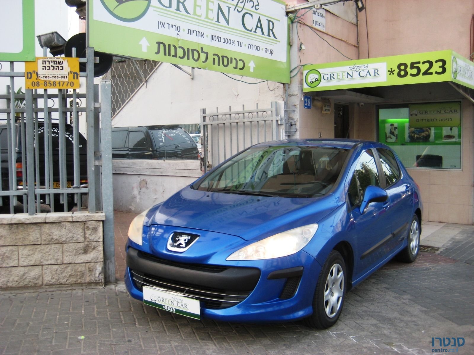 2011' Peugeot 308 photo #2