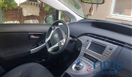 2015' Toyota Prius טויוטה פריוס photo #2