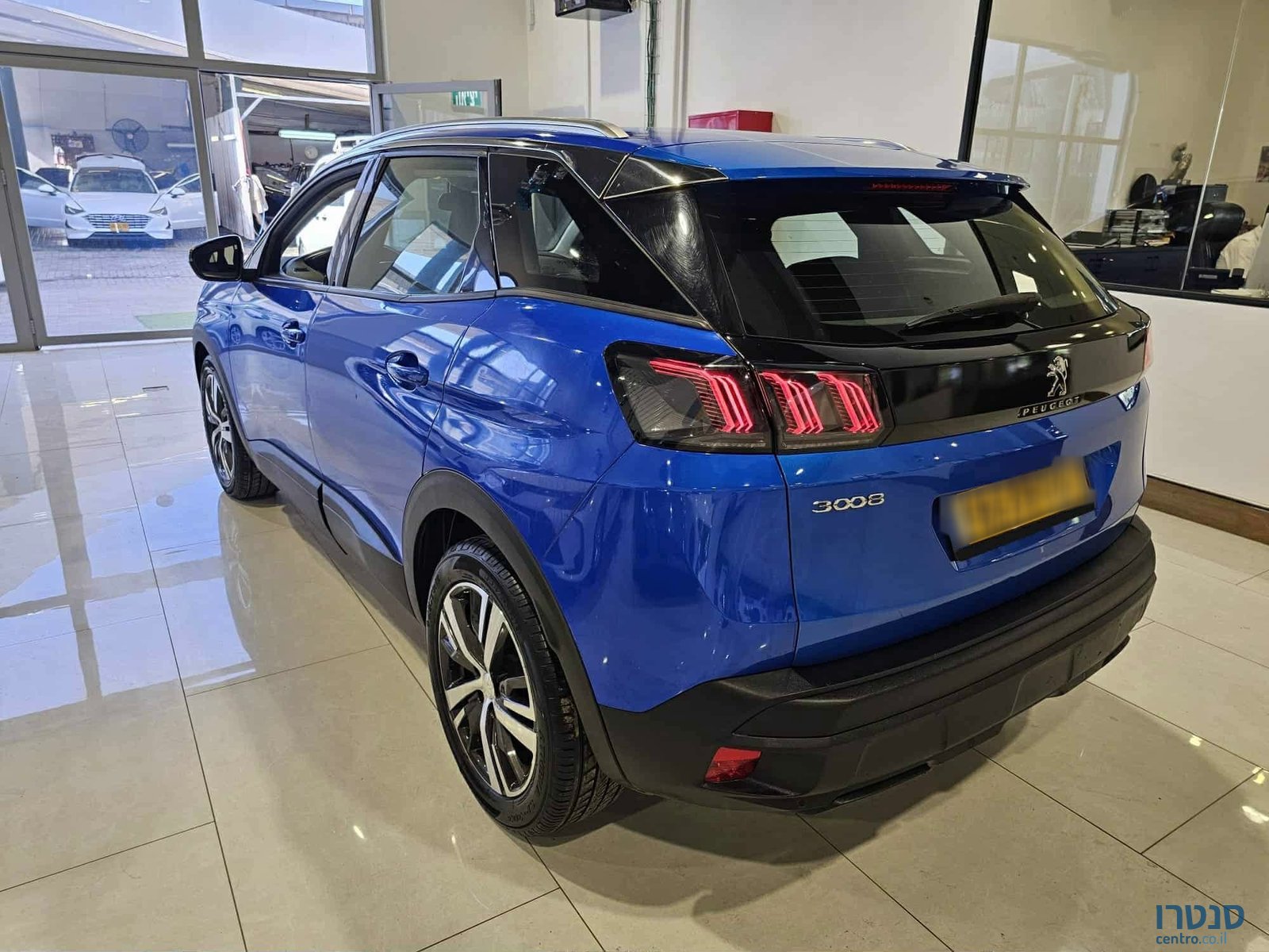 2022' Peugeot 3008 photo #4