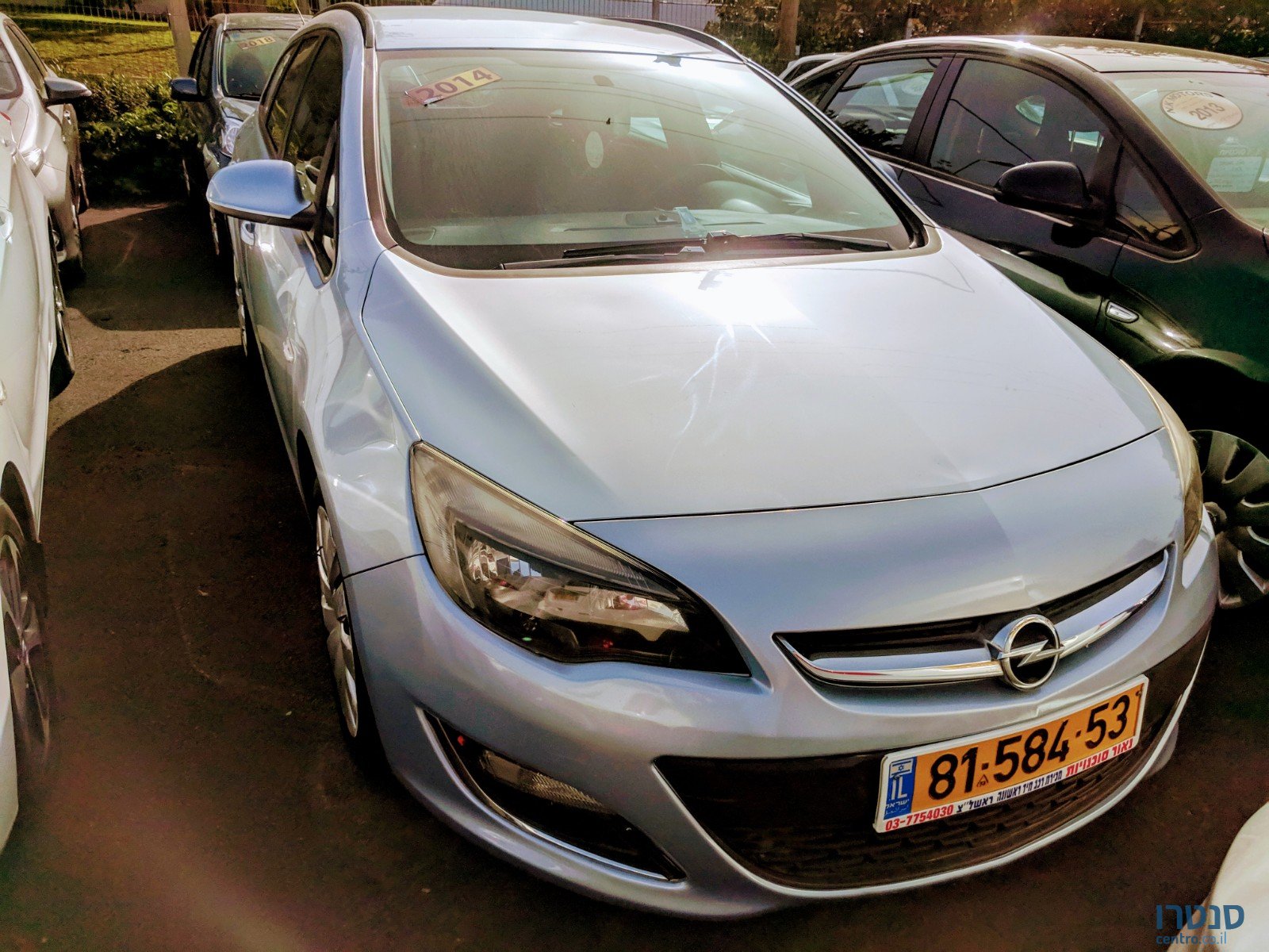 2014' Opel Astra photo #1